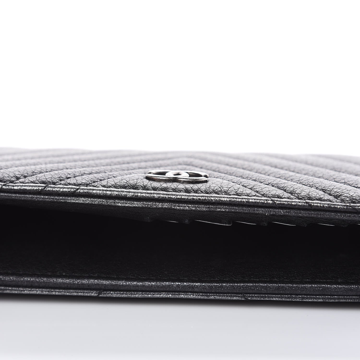 Chanel Shiny Goatskin Chevron Quilted Yen Wallet Black 10 of 15