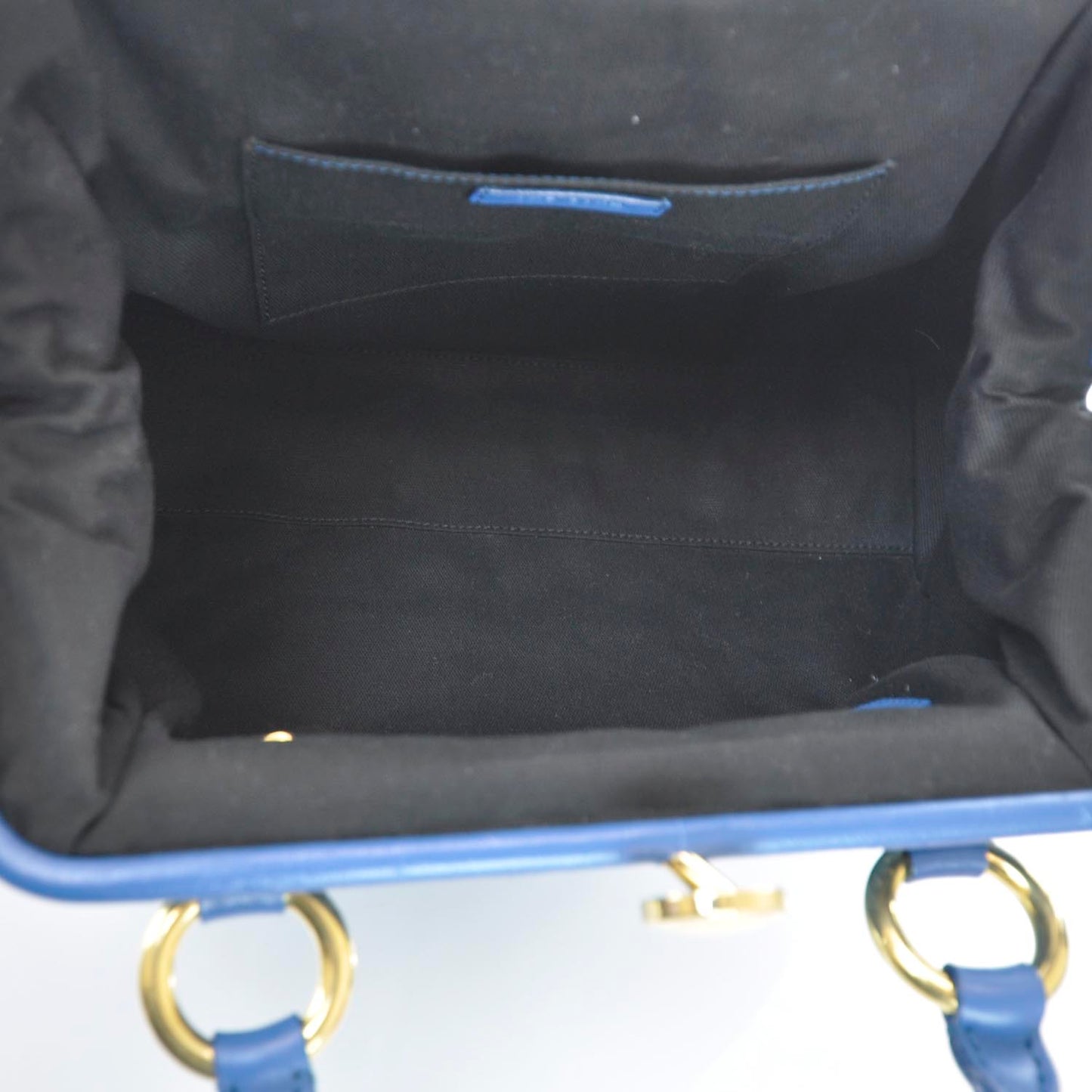 Quilted Leather Stam Marine