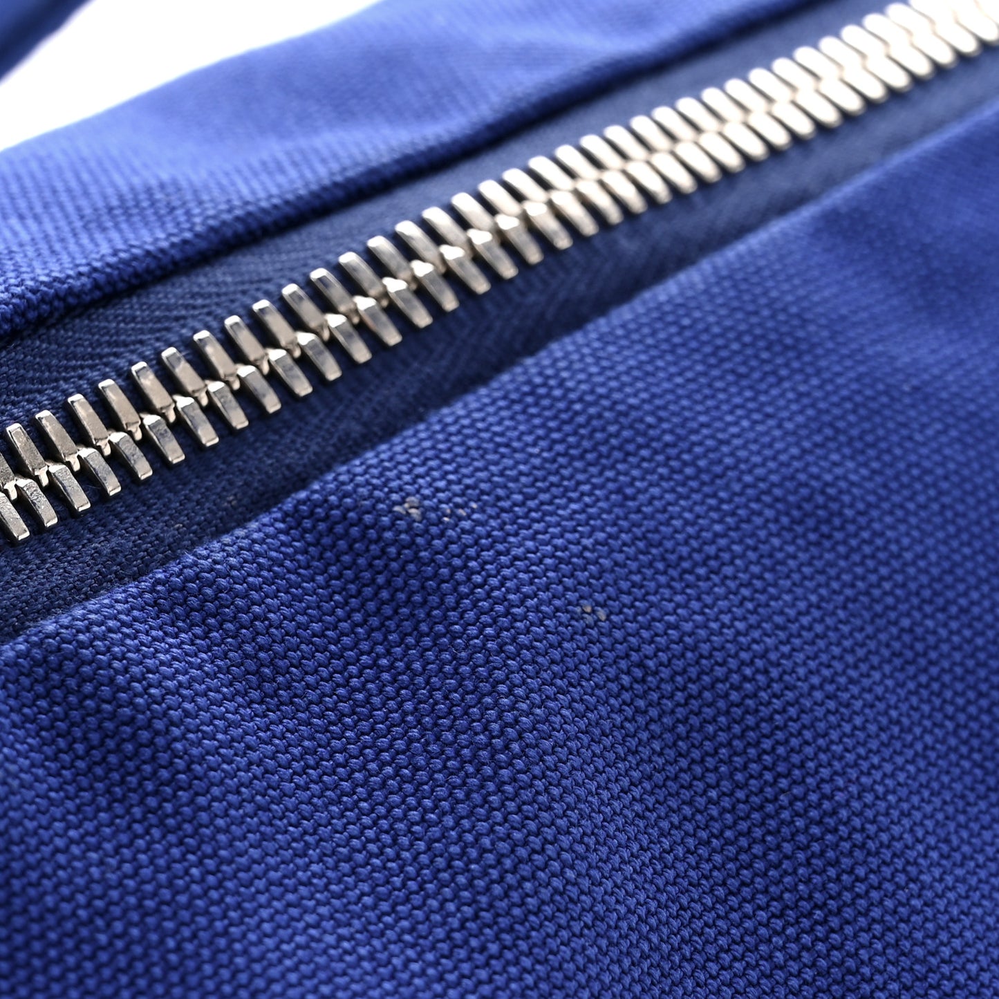 Canapa Triangle Bag Cobalto