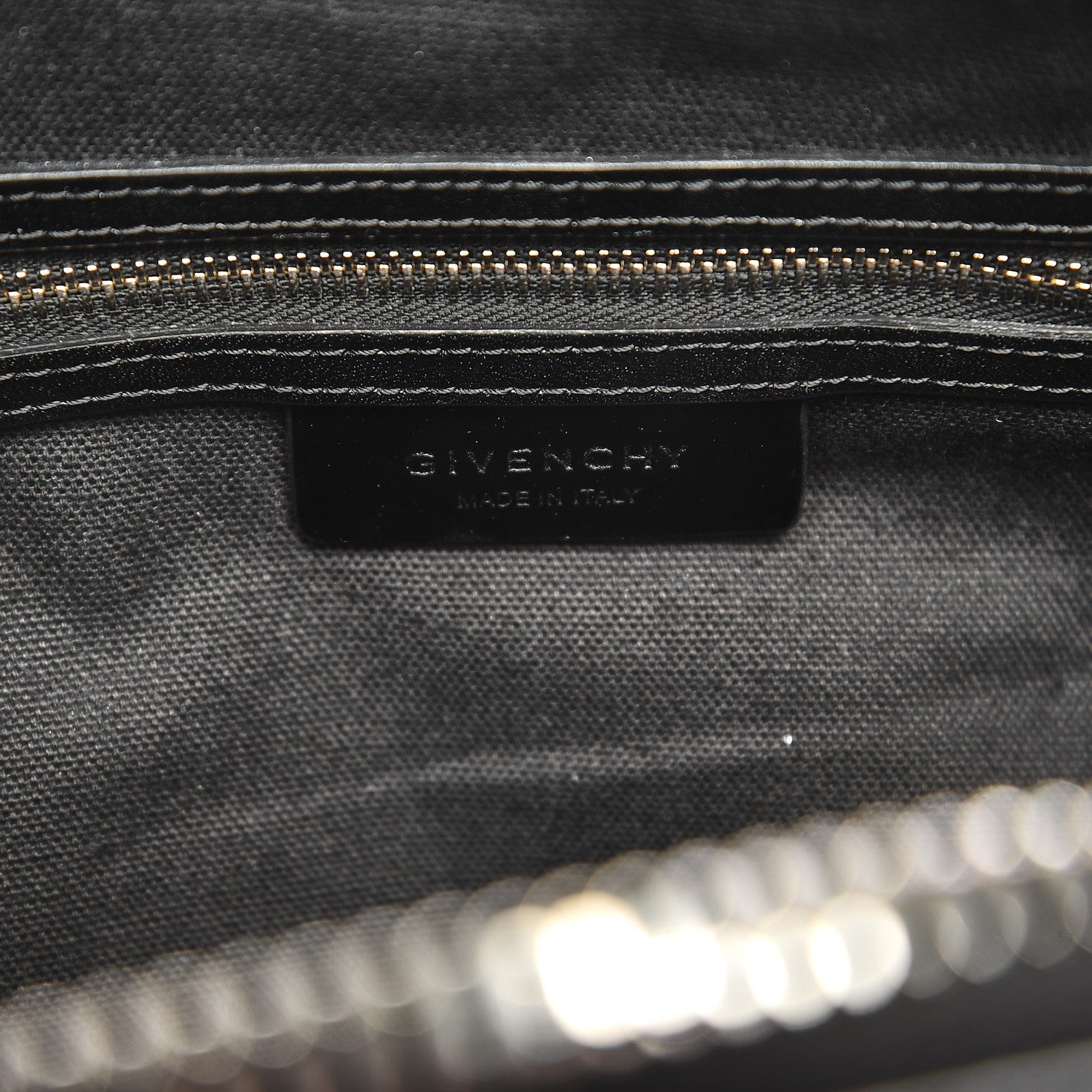 Givenchy Shiny Lord Calfskin Medium Antigona Black 7 of 11
