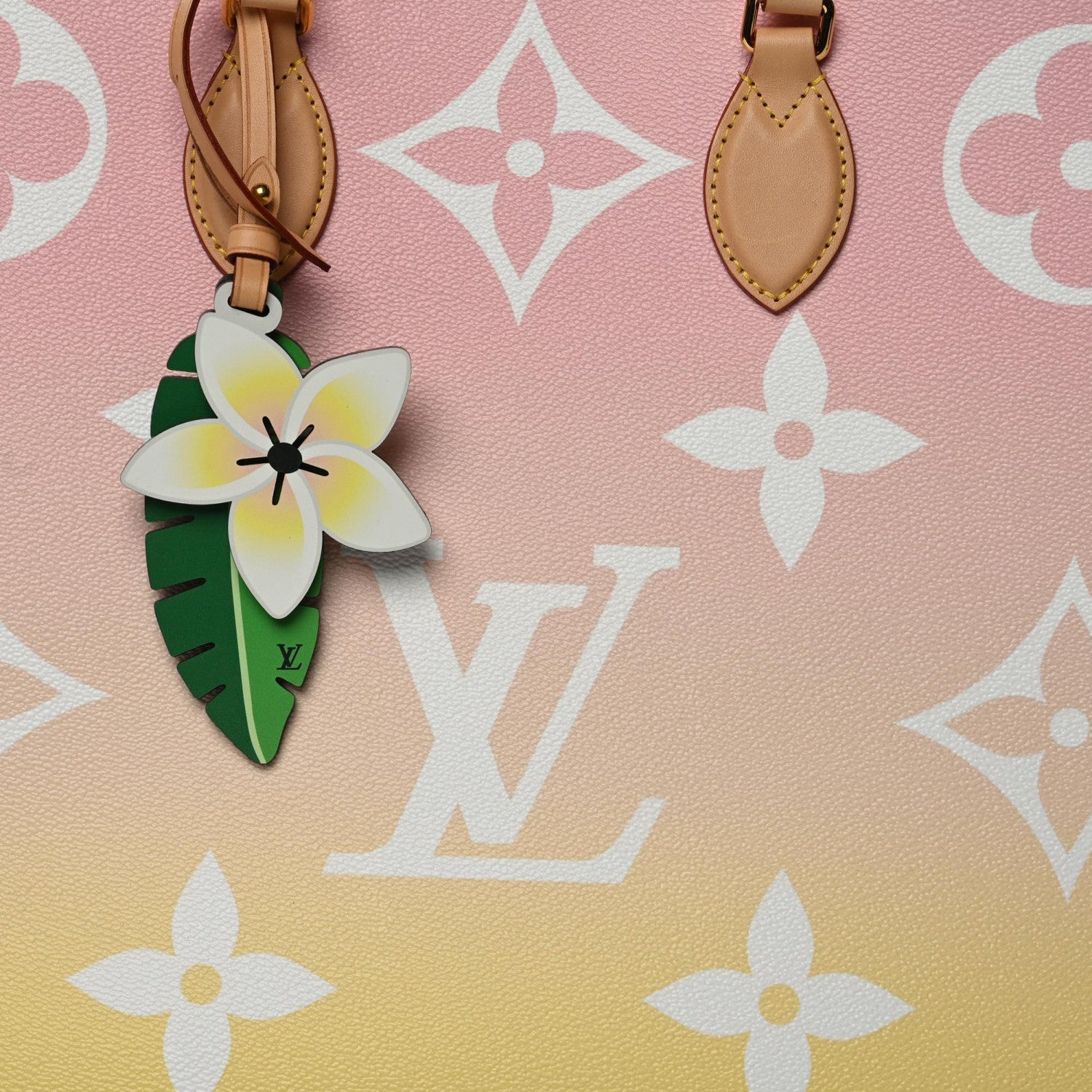 Louis Vuitton Monogram Giant By The Pool Onthego GM Light Pink 9 of 9