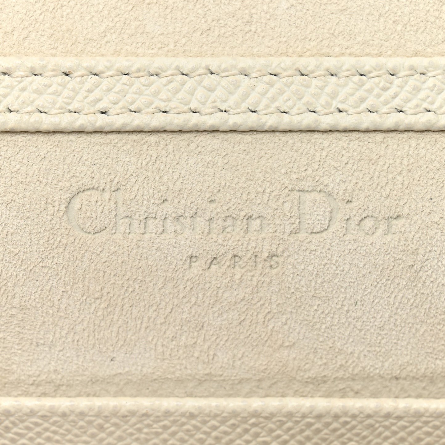 Grained Calfskin Saddle Chain Pouch Off White