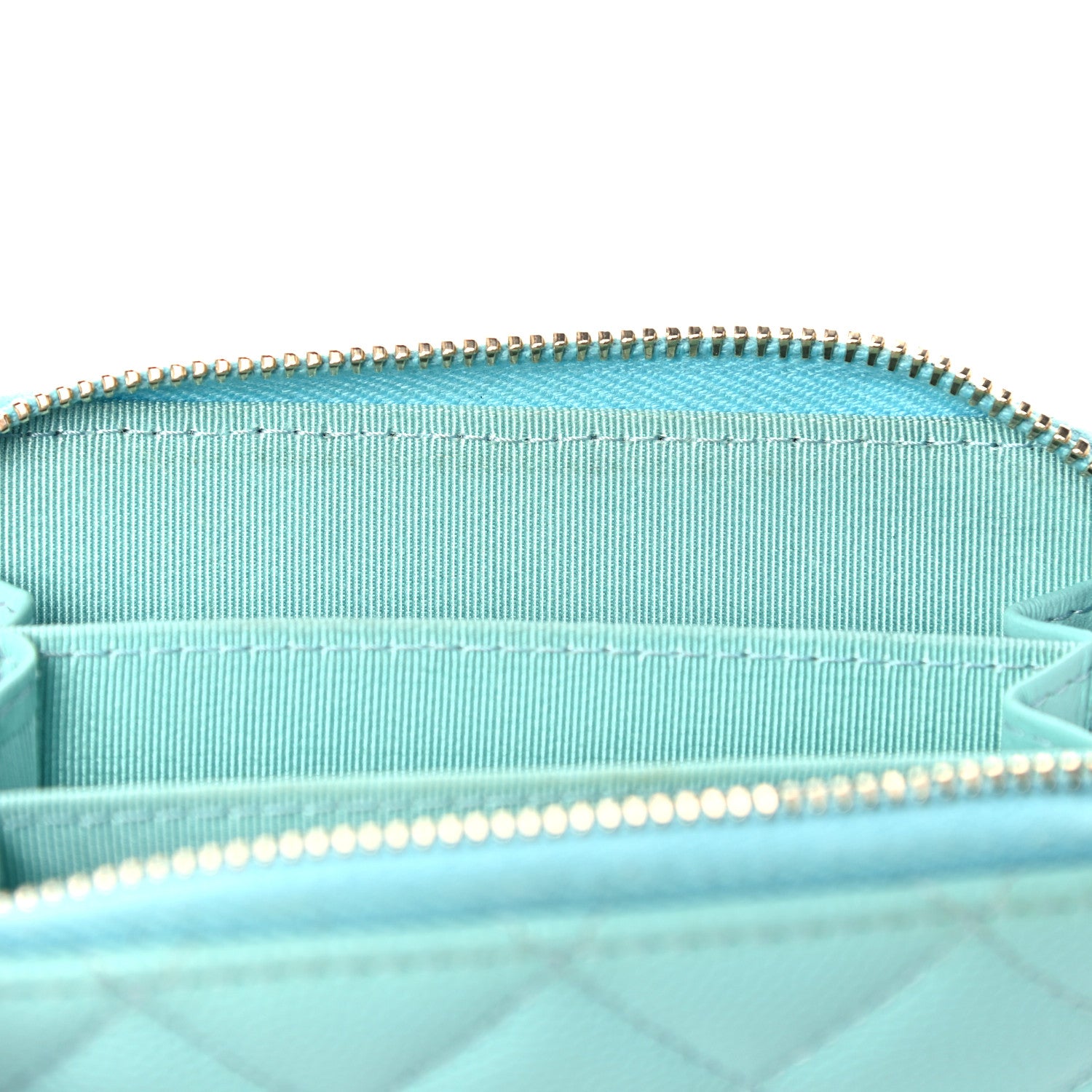 Chanel Caviar Quilted Zip Coin Purse Light Blue 16 of 19