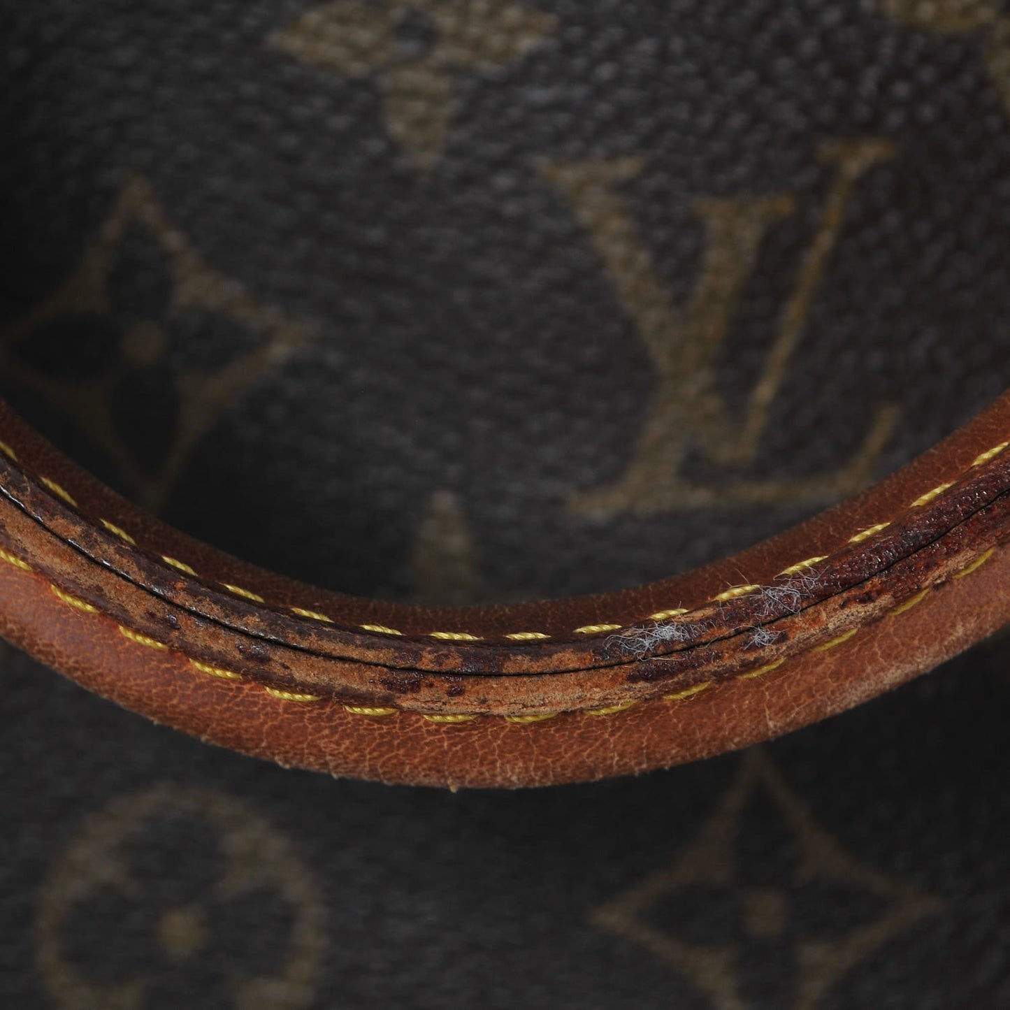 Monogram Sac Plat