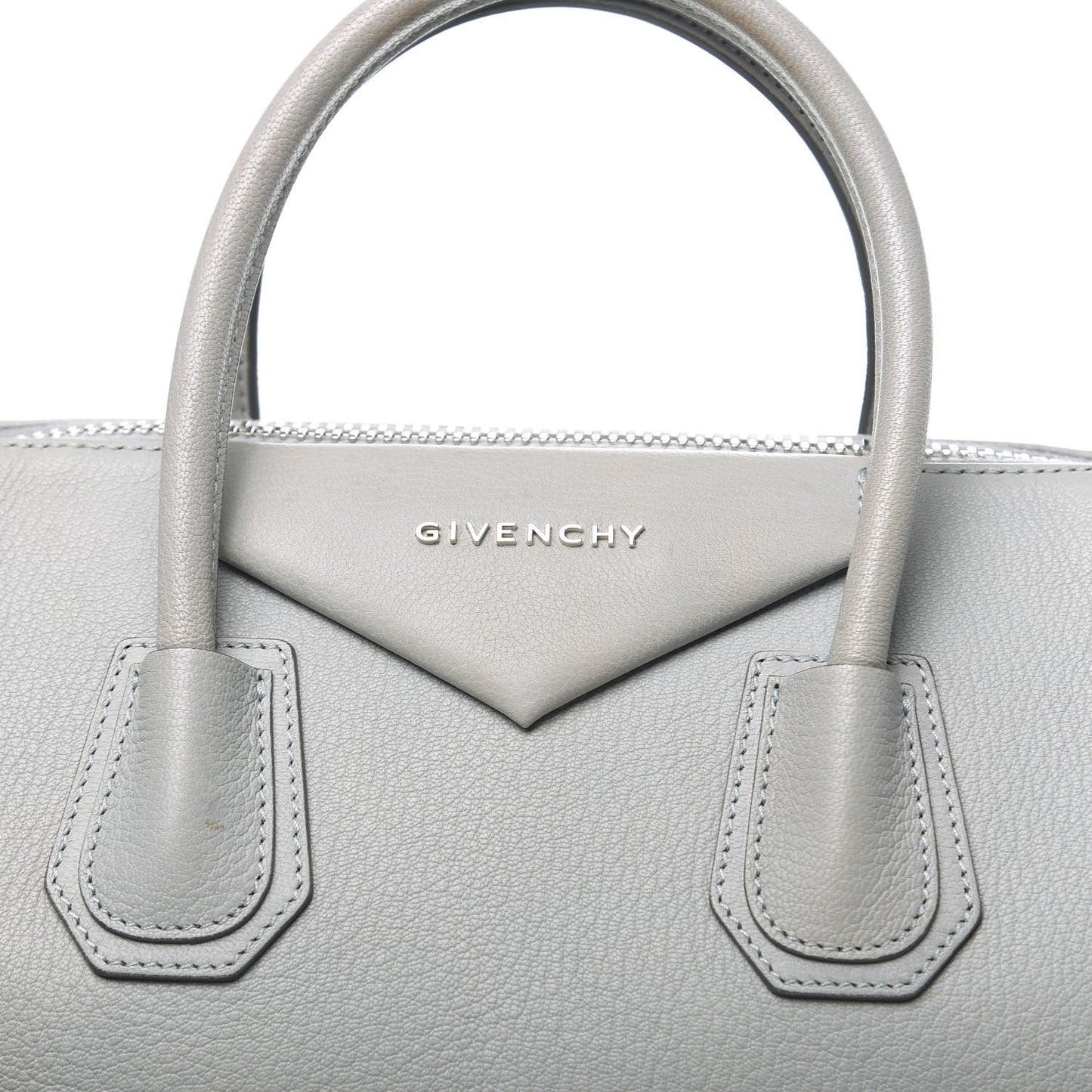 Sugar Goatskin Medium Antigona Pearl Grey