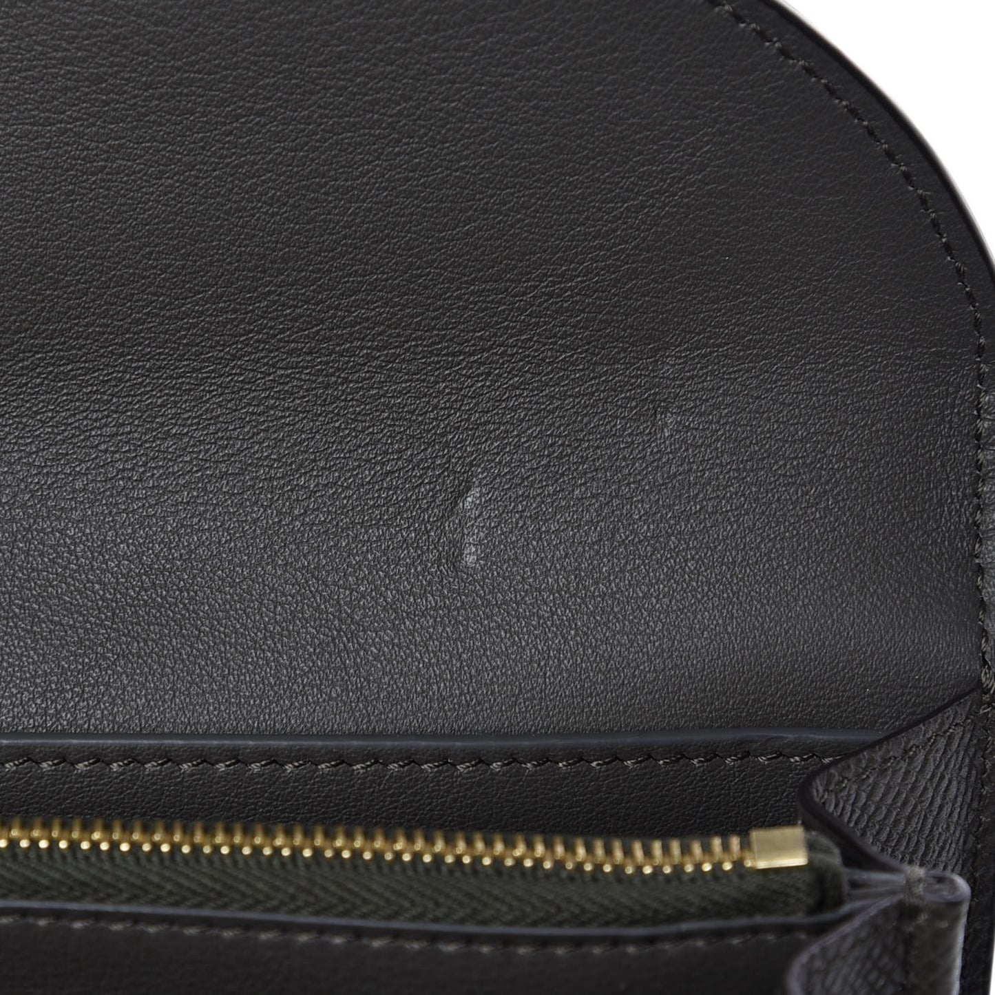 Grained Calfskin Large Trotteur Multifunction Flap Wallet Grey