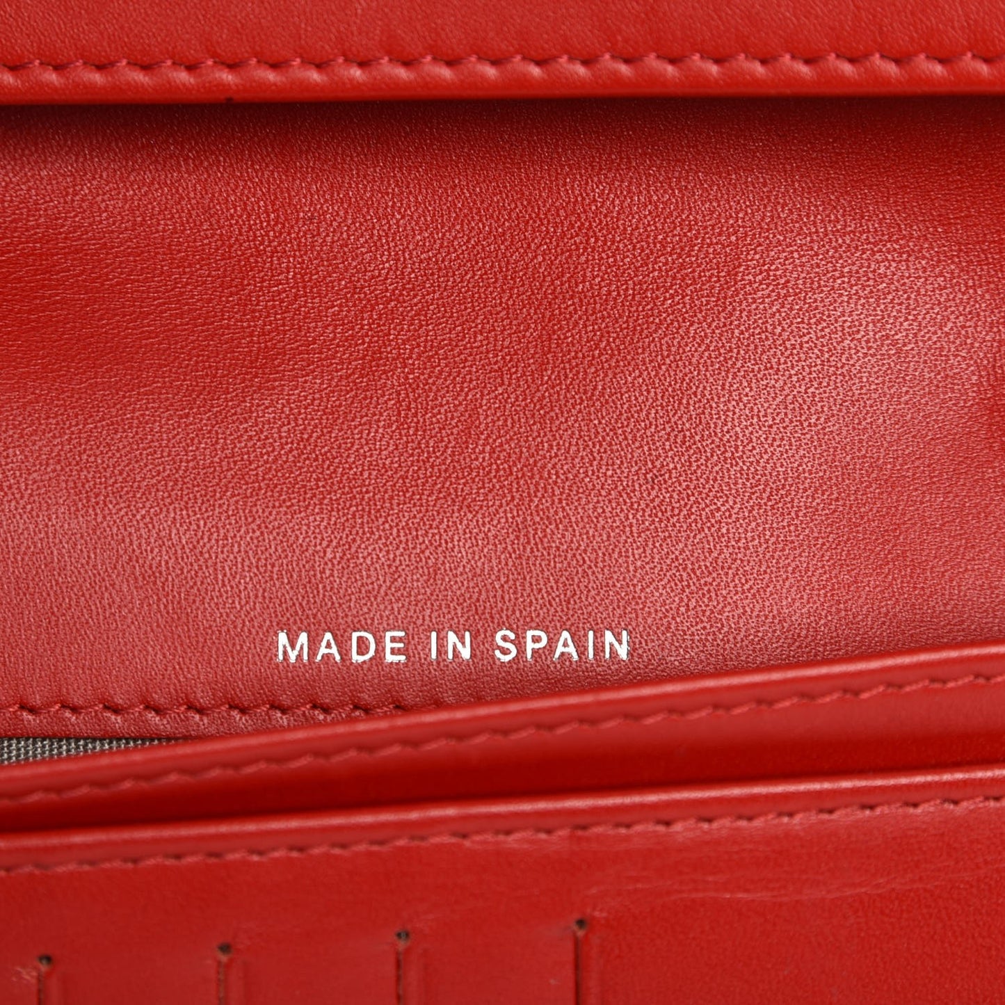Caviar Timeless CC Yen Wallet Coral