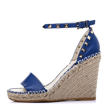 Valentino Garavani Grained Calfskin Rockstud Ankle Strap Espadrille 15/105mm Wedge Sandals 36 Blu Delft Natural 1 of 12