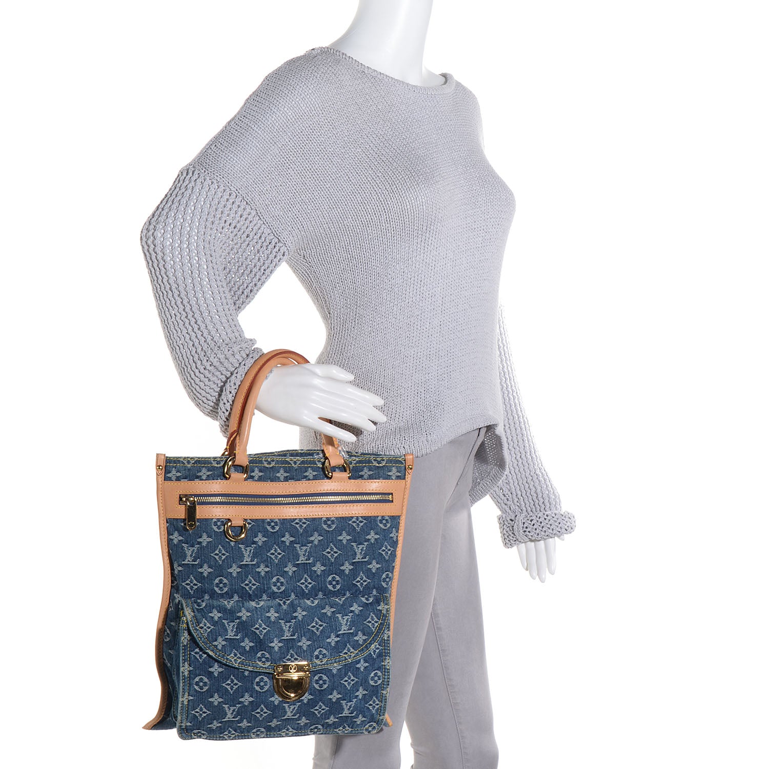 Louis Vuitton Denim Monogram Sac Plat 2 of 7