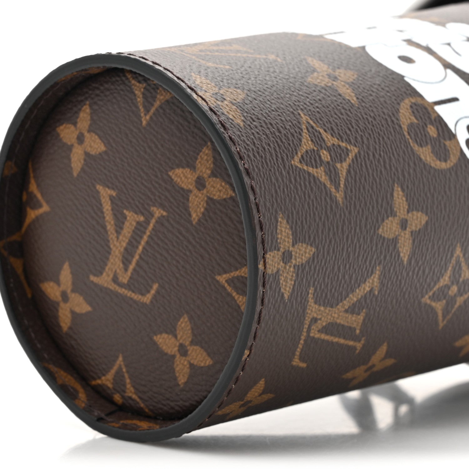 Louis Vuitton Monogram Calfskin Everyday LV Coffee Cup Pouch 8 of 9