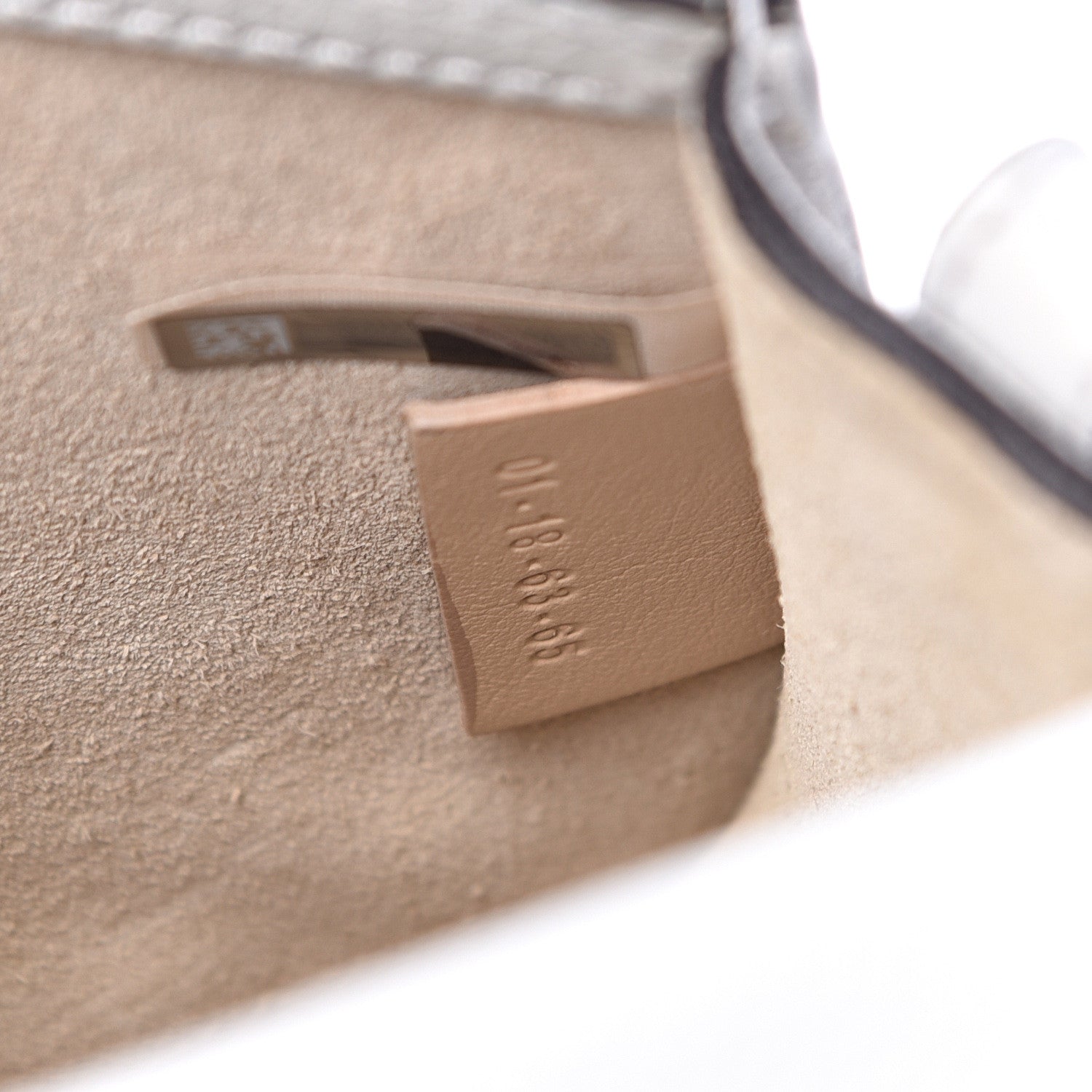Chloe Calfskin Suede Small Nile Bracelet Bag Airy Grey 6 of 10