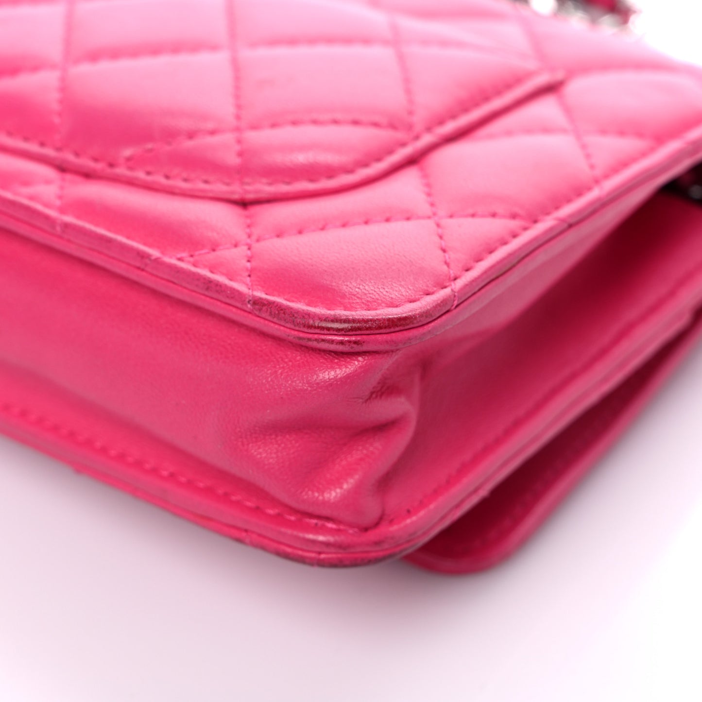 Lambskin Quilted Wallet on Chain WOC Pink