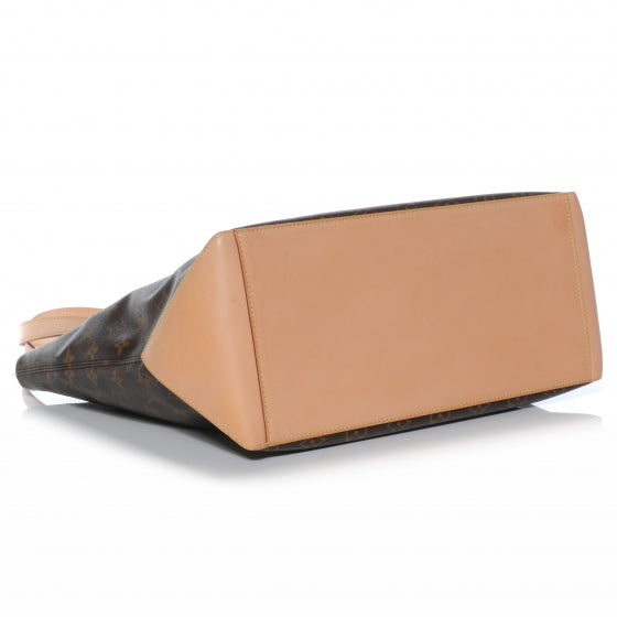 Louis Vuitton Monogram Cabas Mezzo 4 of 7