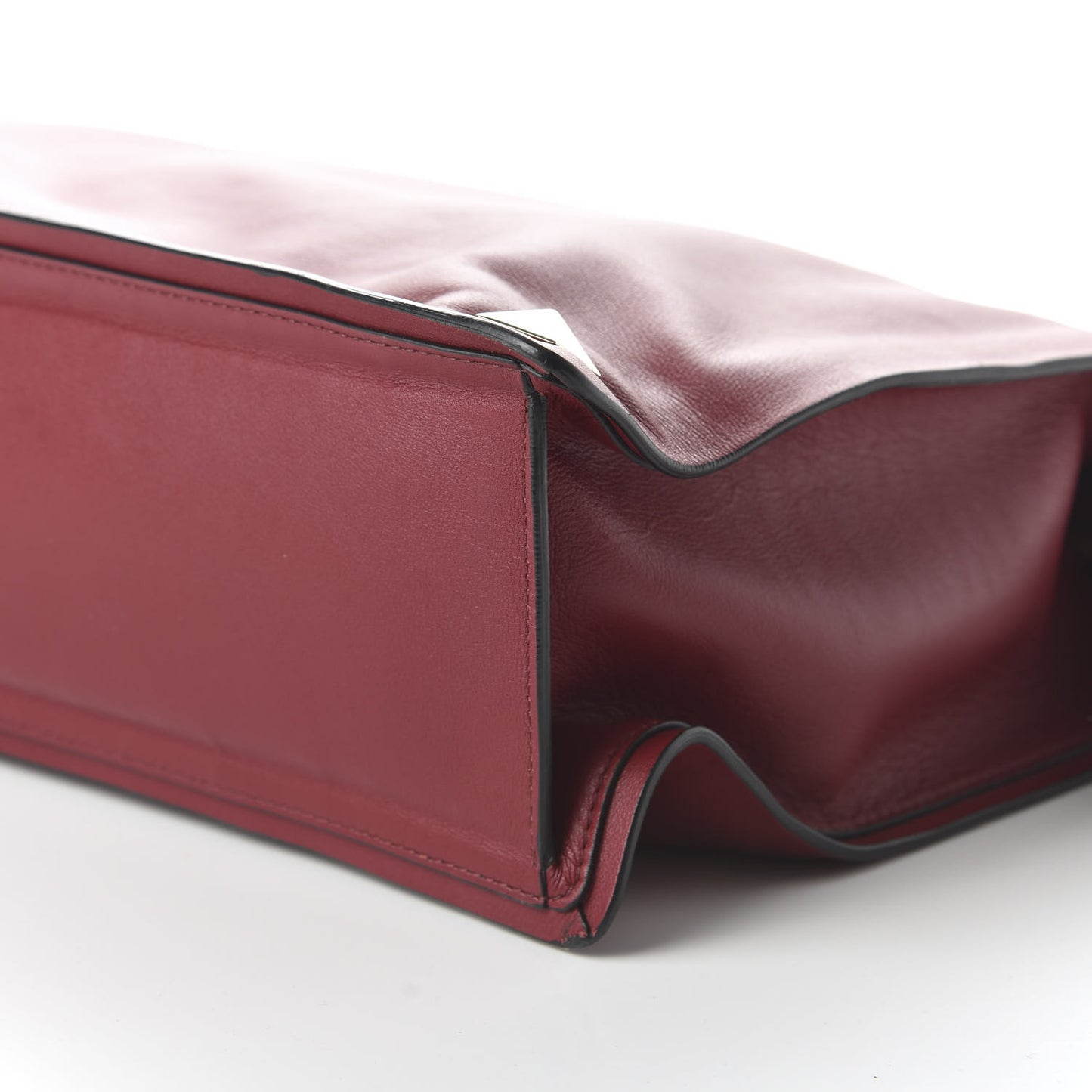 Vitello Macro Rockstud Runway Tote Scarlet
