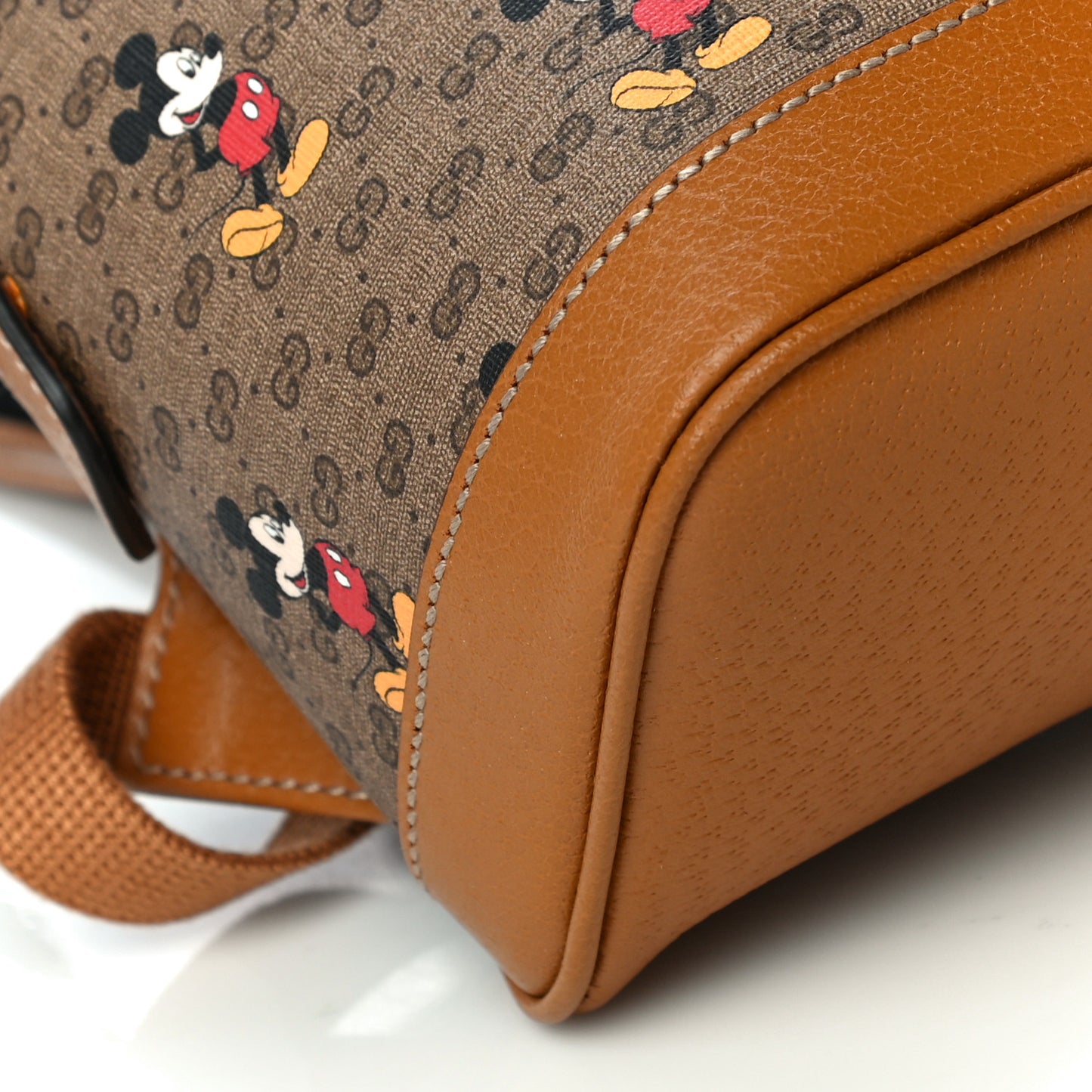 X DISNEY Mini Vintage GG Supreme Monogram Mickey Mouse Small Dome Backpack Beige Vintage Sun Oil