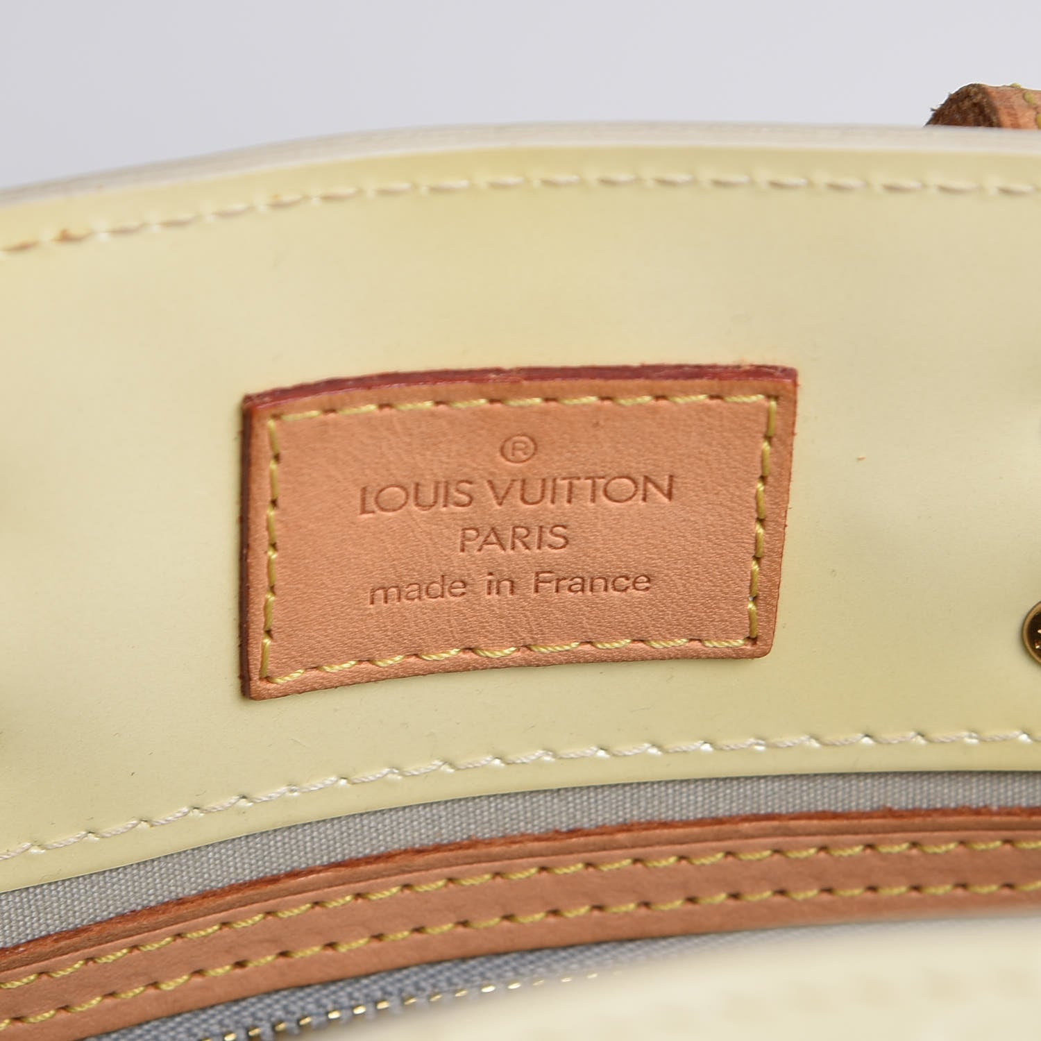 Louis Vuitton Vernis Reade PM Perle 6 of 14