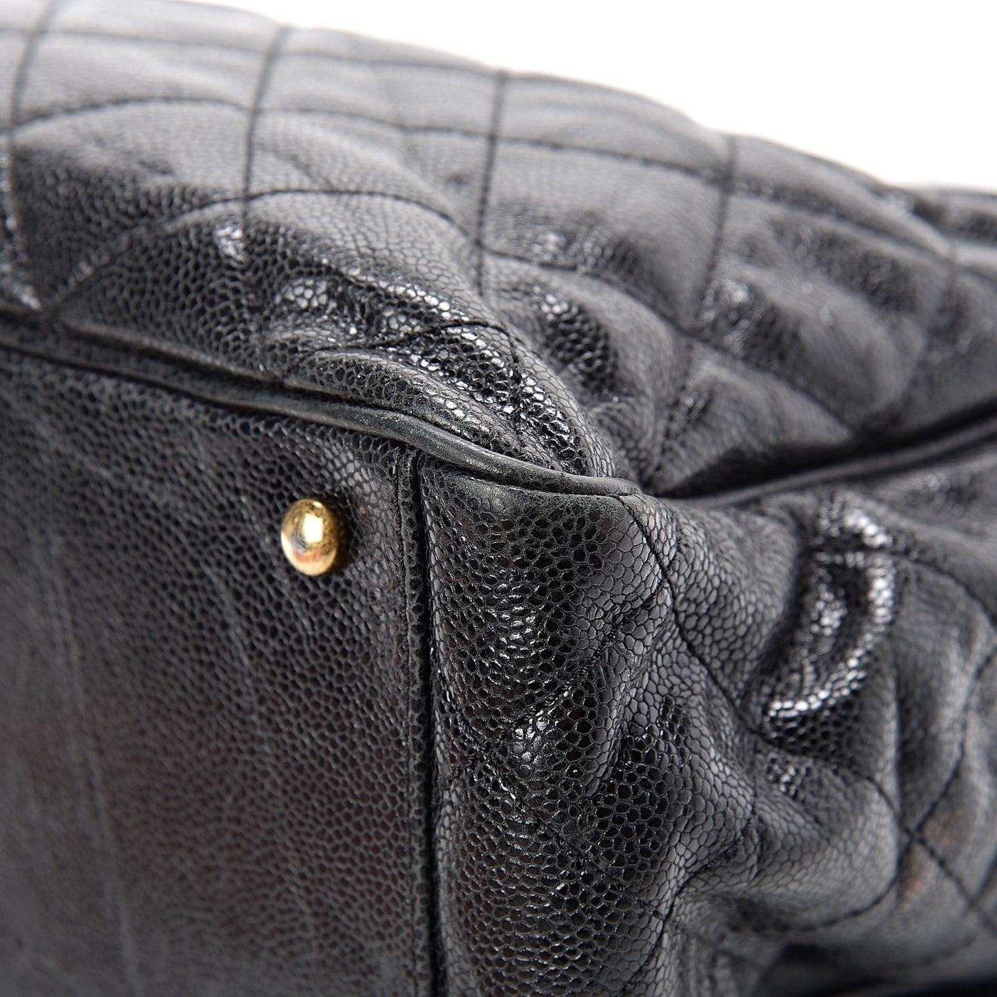 Crumpled Grained Calfskin Quilted CC Crave Tote Black