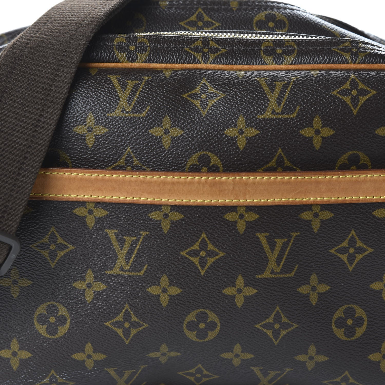 Louis Vuitton Monogram Reporter PM 9 of 9