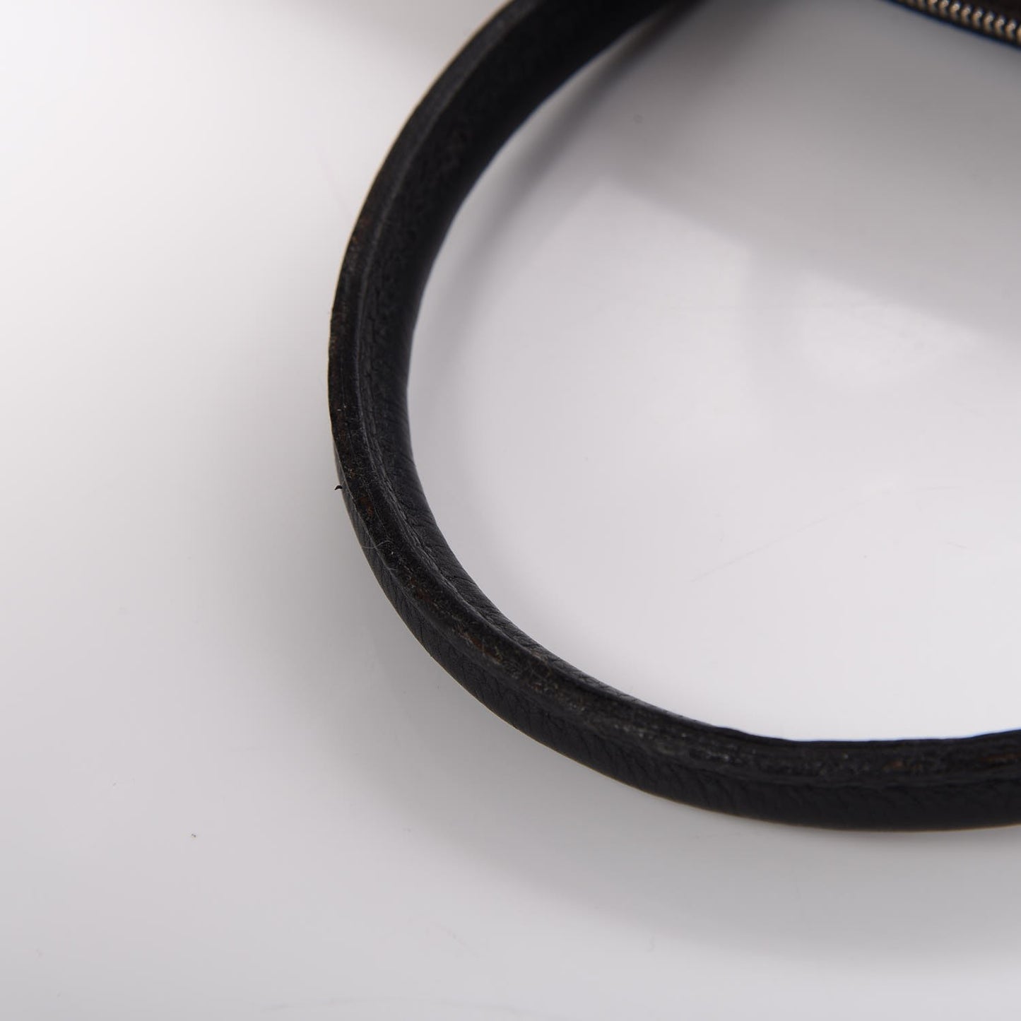 Veau Cachemire Soft Lockit MM Black
