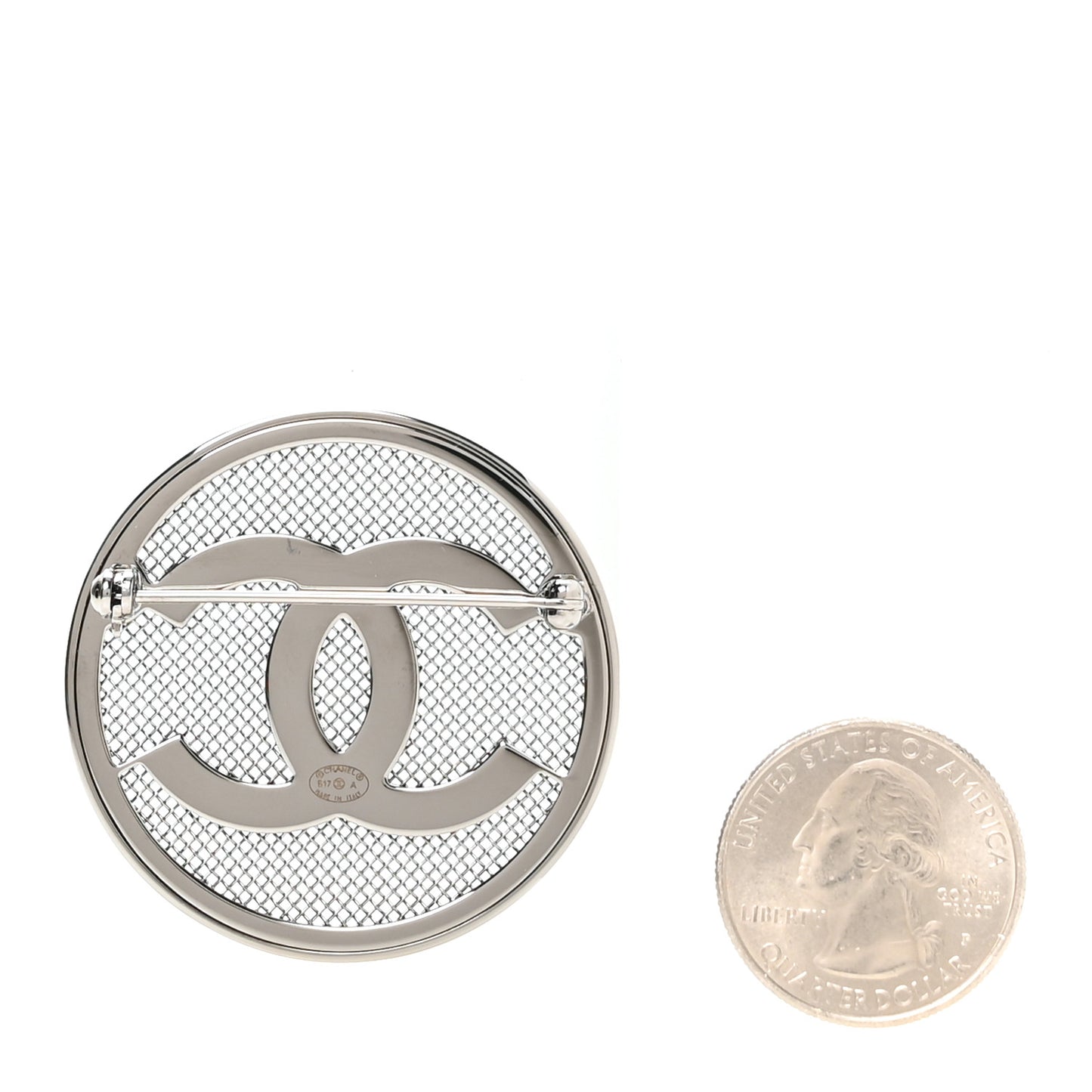 Mesh Circle CC Brooch Silver