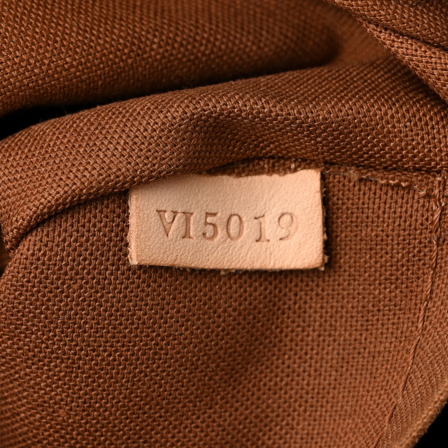 LOUIS VUITTON Monogram Tivoli PM