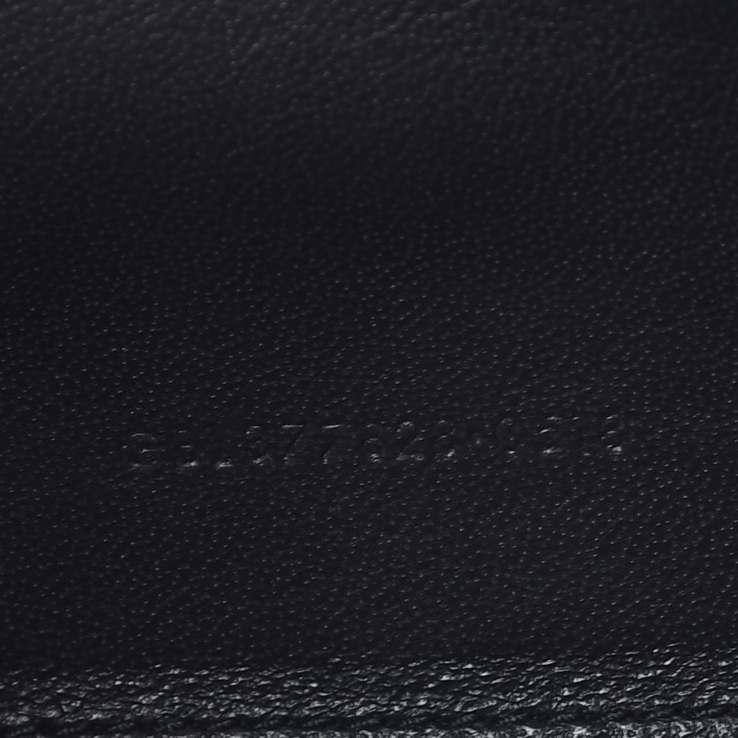 Saint Laurent Grain De Poudre Matelasse Chevron Monogram Chain Wallet Light Taupe 7 of 7