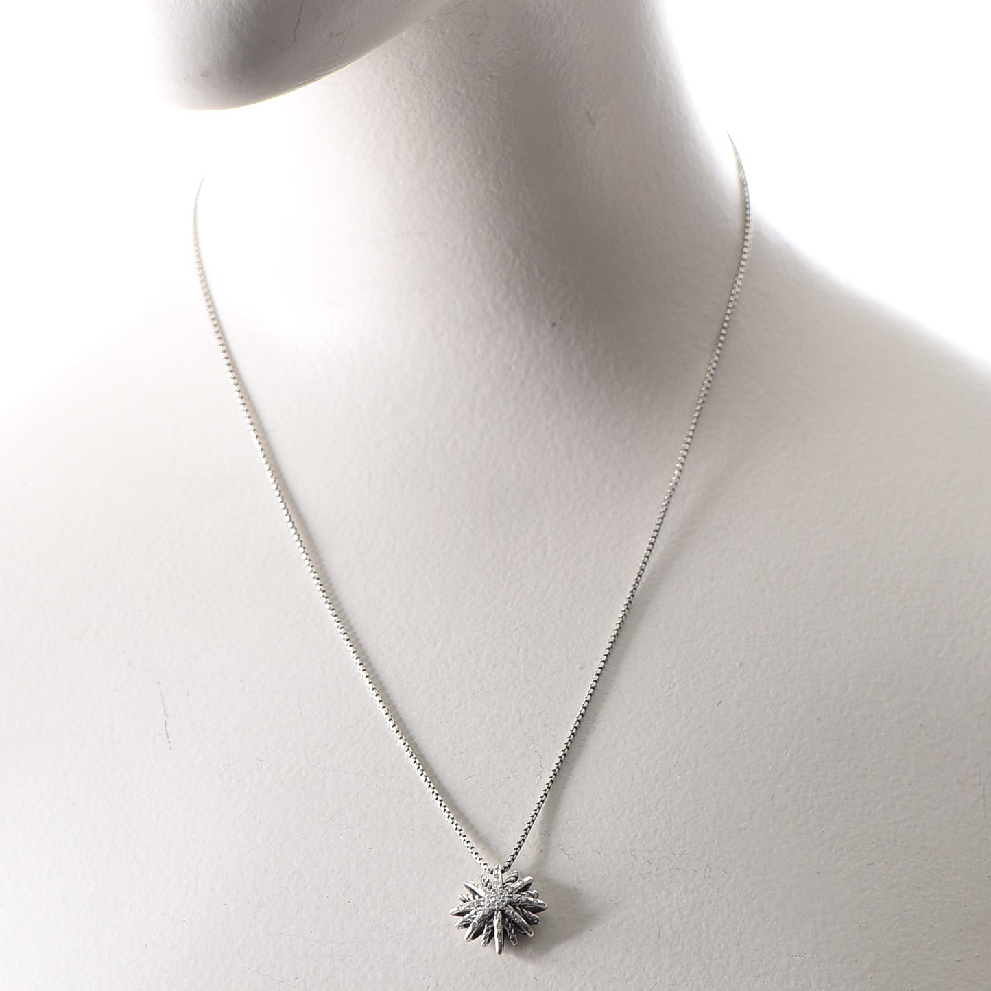 DAVID YURMAN Sterling Silver Diamond 16mm Small Starburst Pendant Necklace