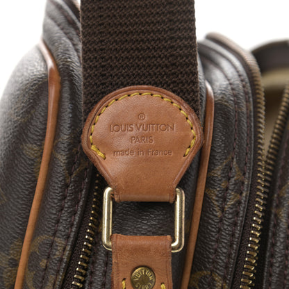 Louis Vuitton Monogram Reporter PM 6 of 12