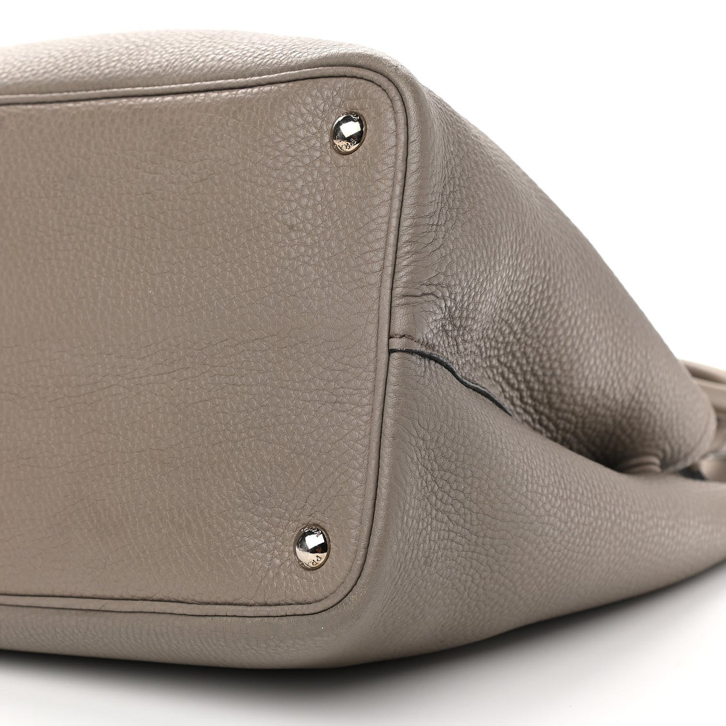 Vitello Daino Shopping Tote Argilla