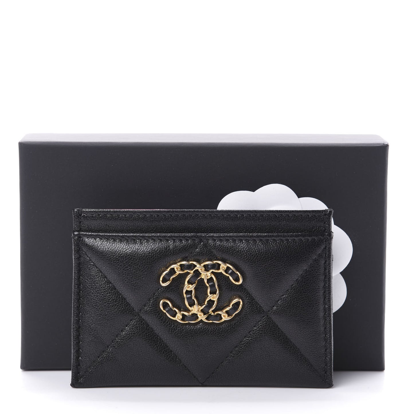 Shiny Goatskin Quilted Chanel 19 Card Holder Black