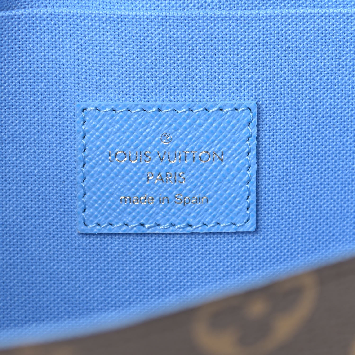 Louis Vuitton Monogram 2021 Christmas Animation China Wall Pochette Felicie Chain Wallet Myosotis Blue 7 of 9