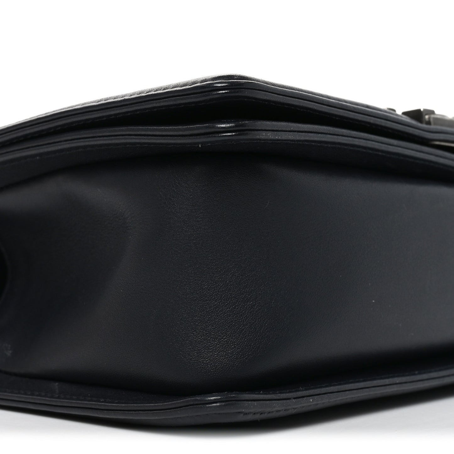 Lambskin Chevron Quilted Medium Boy Flap Black