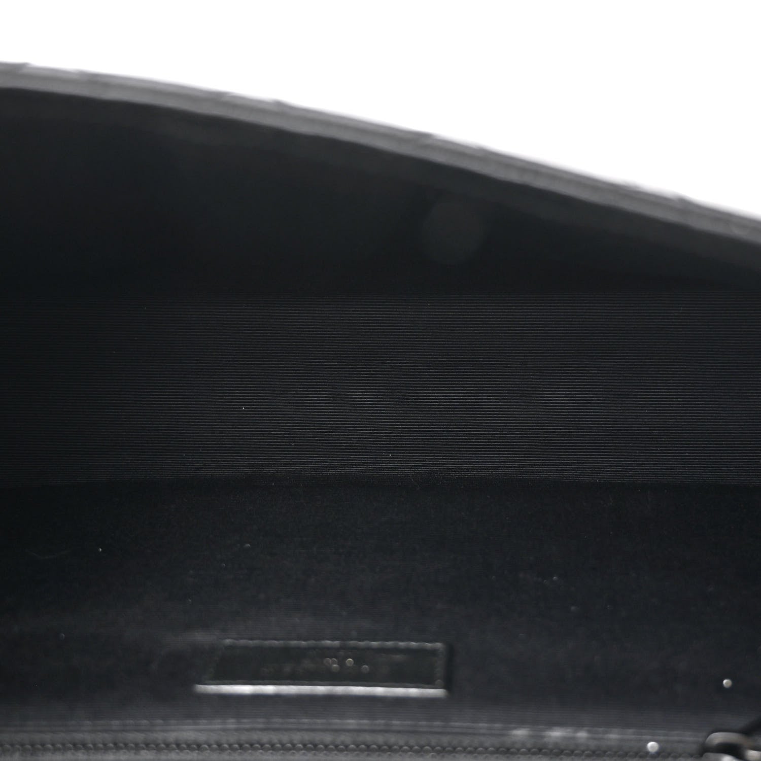 Saint Laurent Grain De Poudre Textured Mixed Matelasse Triquilt Medium Monogram Monochrome Satchel Black 5 of 13