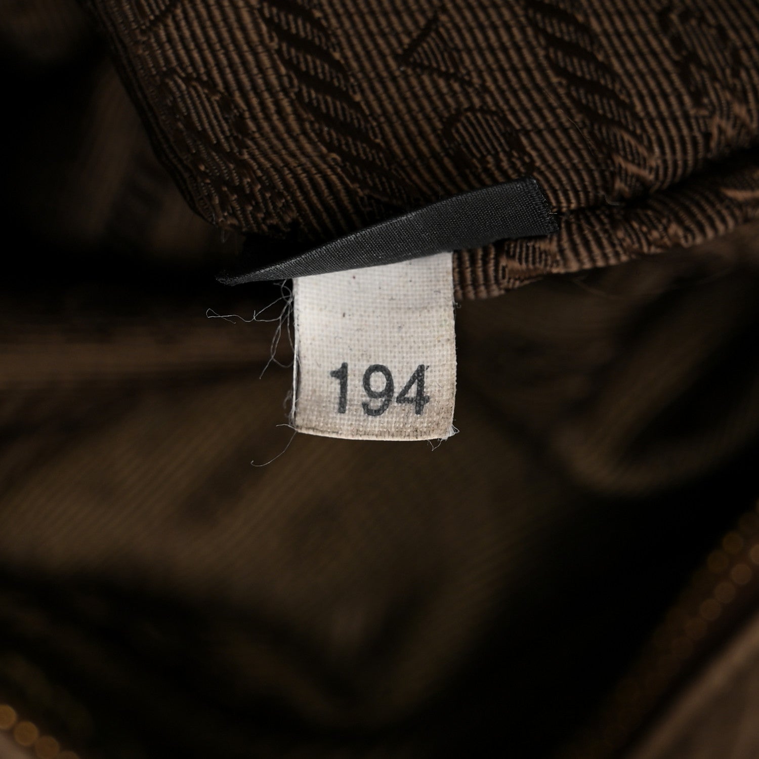 Prada Vitello Daino Tote Argilla 8 of 15