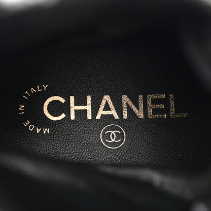 Chanel Tweed Grosgrain Pearl Combat Short Boots 40.5 White Black 8 of 13