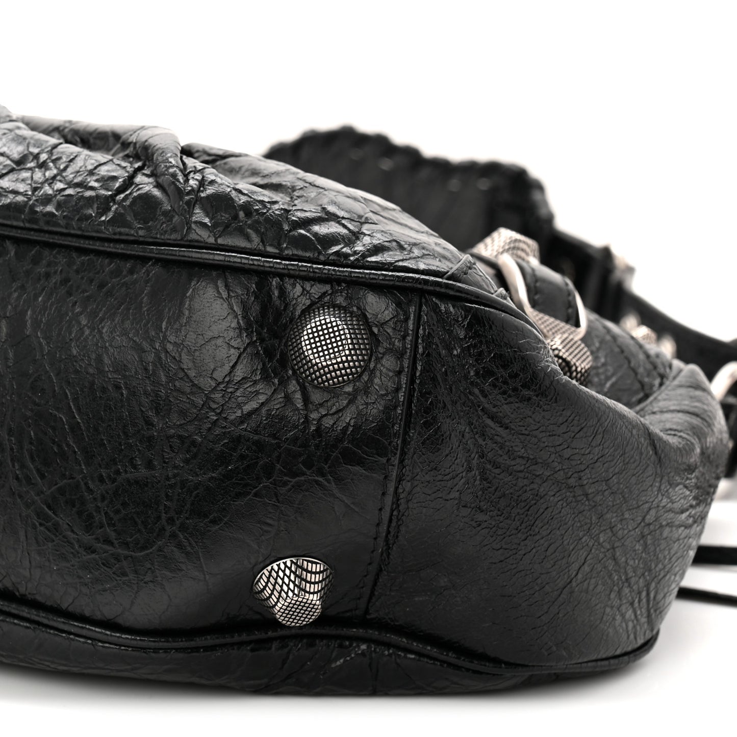 Agneau Arena Small Le Cagole Shoulder Bag Black