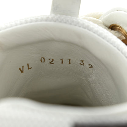 Louis Vuitton Calfskin Damier Azur Run Away Sneakers 39 White 8 of 9