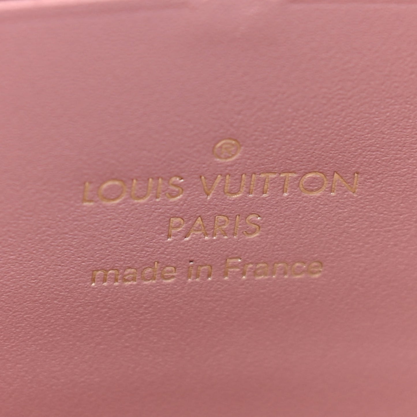 Damier Ebene Croisette Chain Wallet Magnolia