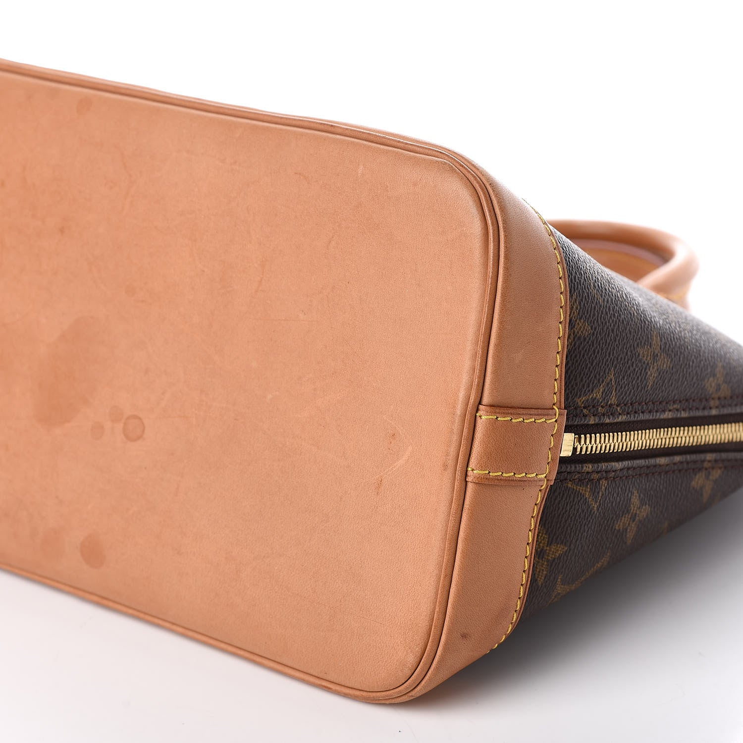 Louis Vuitton Monogram Alma PM 9 of 11