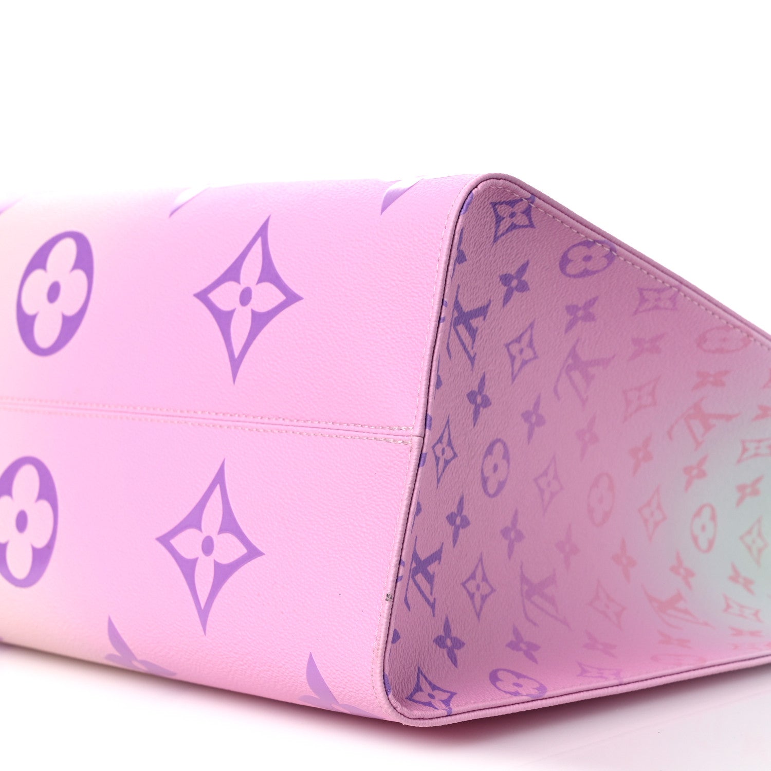 Louis Vuitton Monogram Giant Spring In The City Onthego GM Sunrise Pastel 9 of 9