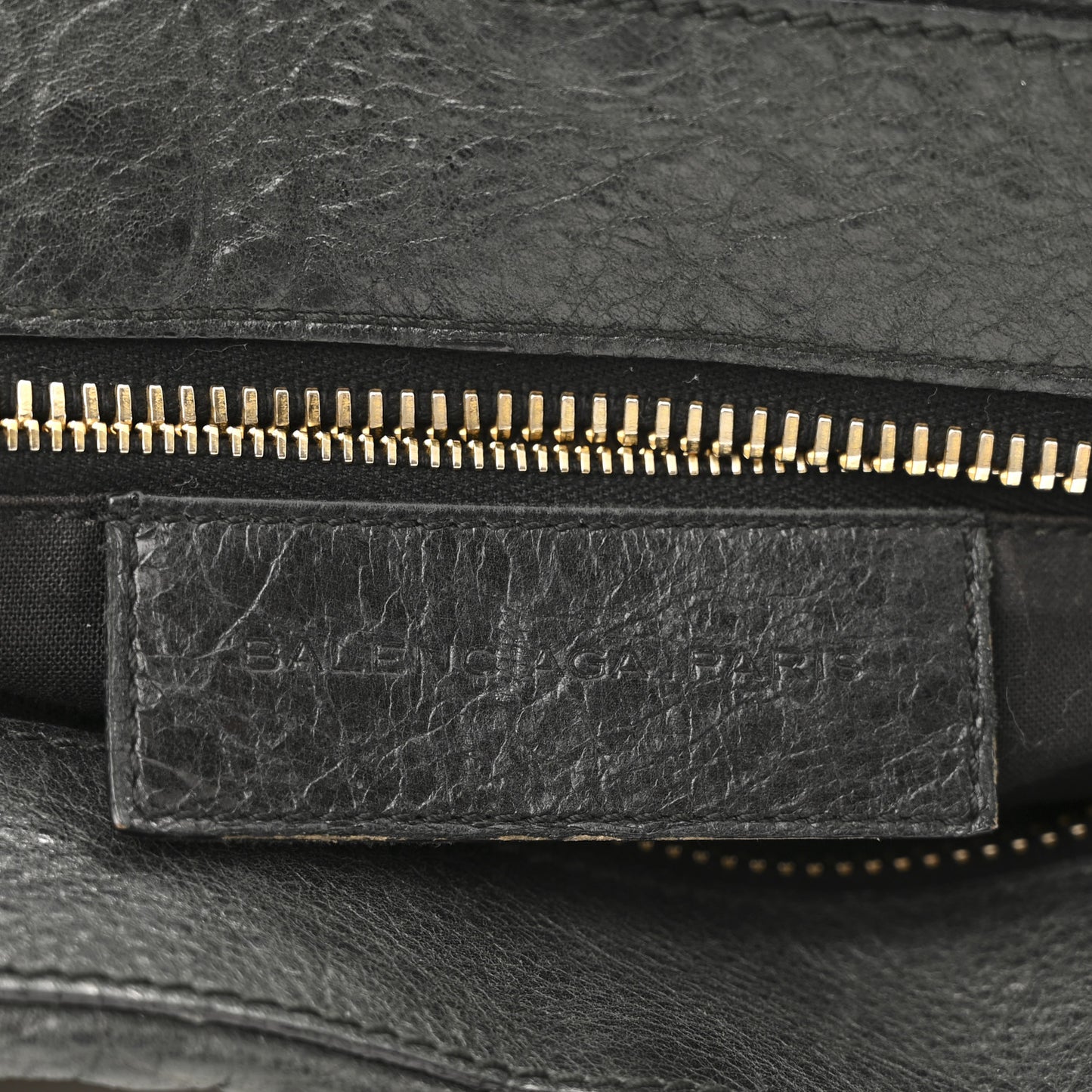 Agneau Giant 21 Gold Hardware Work Black