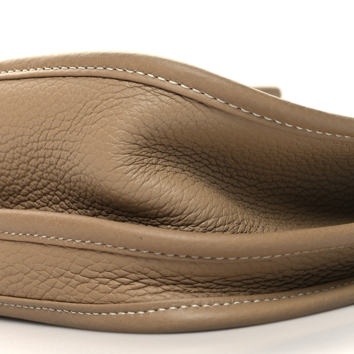 Hermes Taurillon Clemence Evelyne III PM Trench 10 of 10