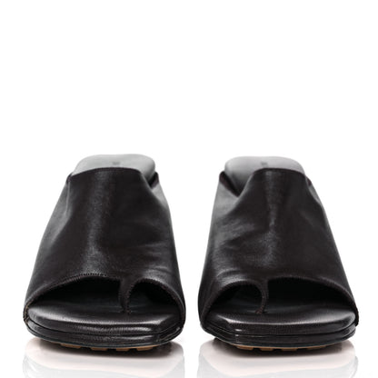 Bottega Veneta Nappa Crunch Lux Sandals 38 Ebene 2 of 7