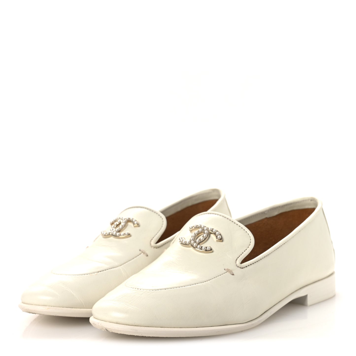 Shiny Calfskin Pearl CC Mocassin Loafers 36 White