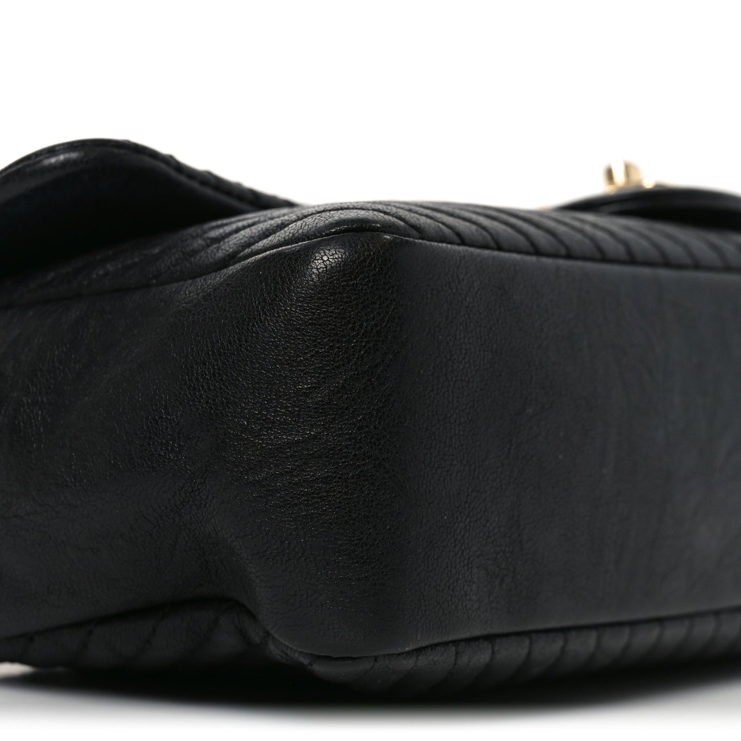 Calfskin Chevron Quilted Medium Surpique Flap Black