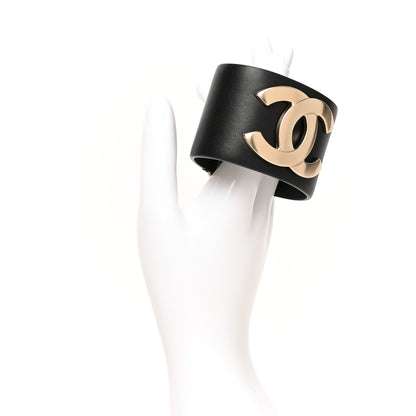 Chanel Calfskin CC Wide Cuff M Black Gold 2 of 6