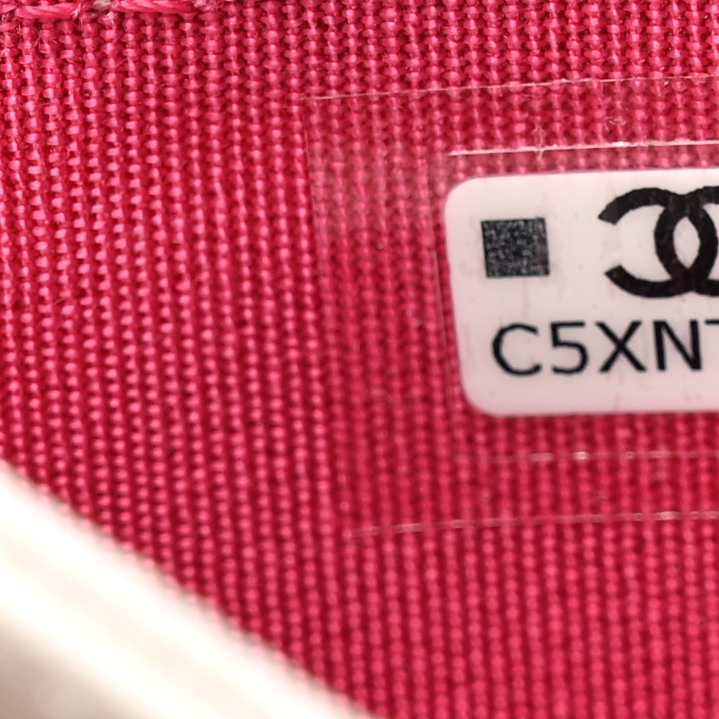 Caviar Quilted Chanel 19 Card Holder White Pink