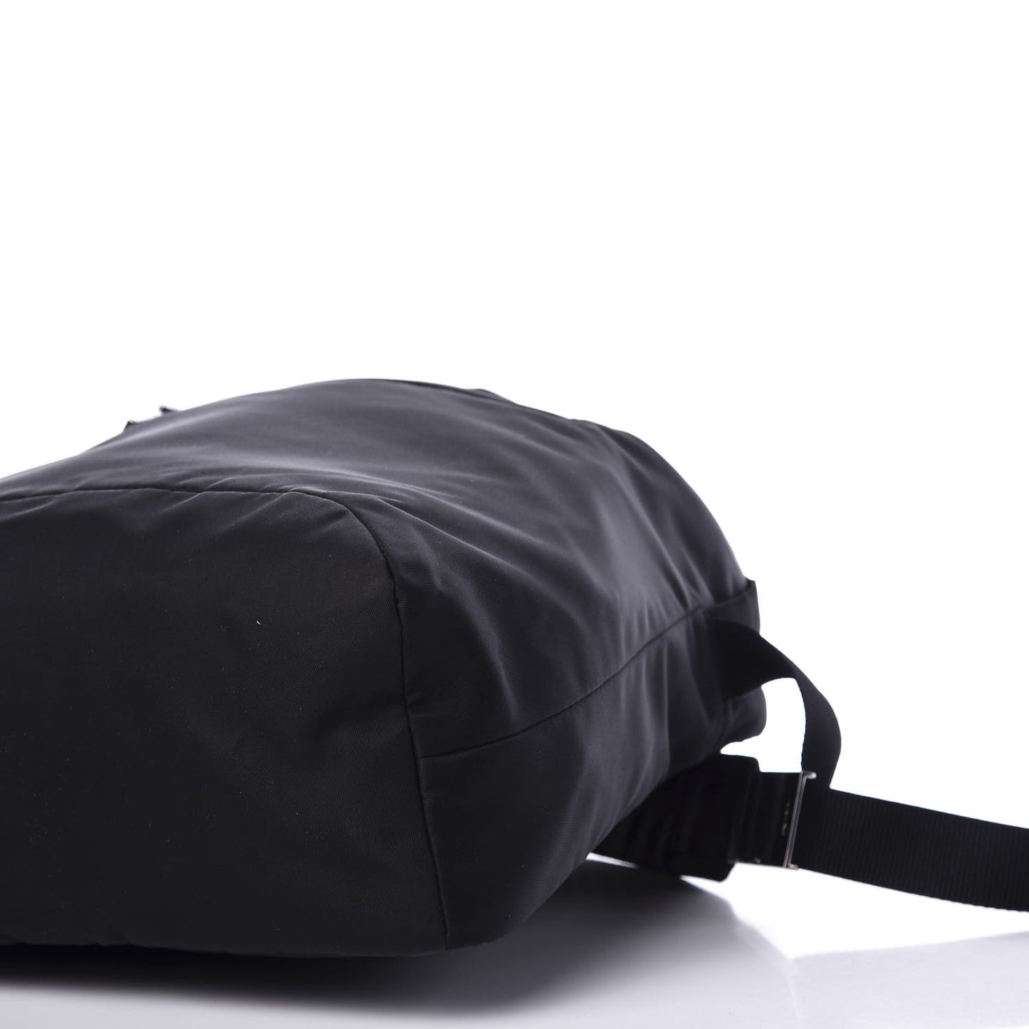 Tessuto Nylon Flat Messenger Bag Black