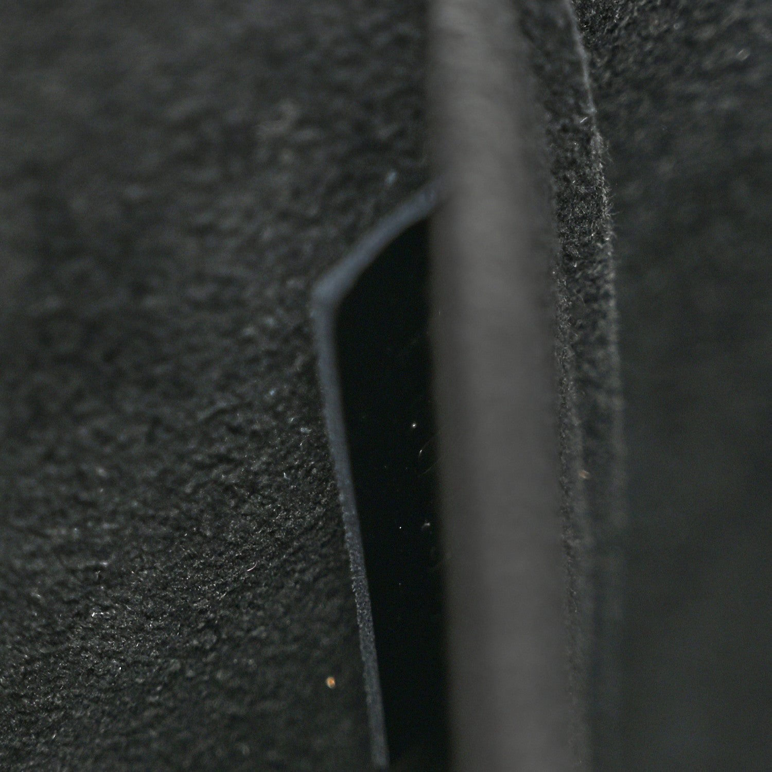 Louis Vuitton Reverse Monogram Vanity PM 7 of 10