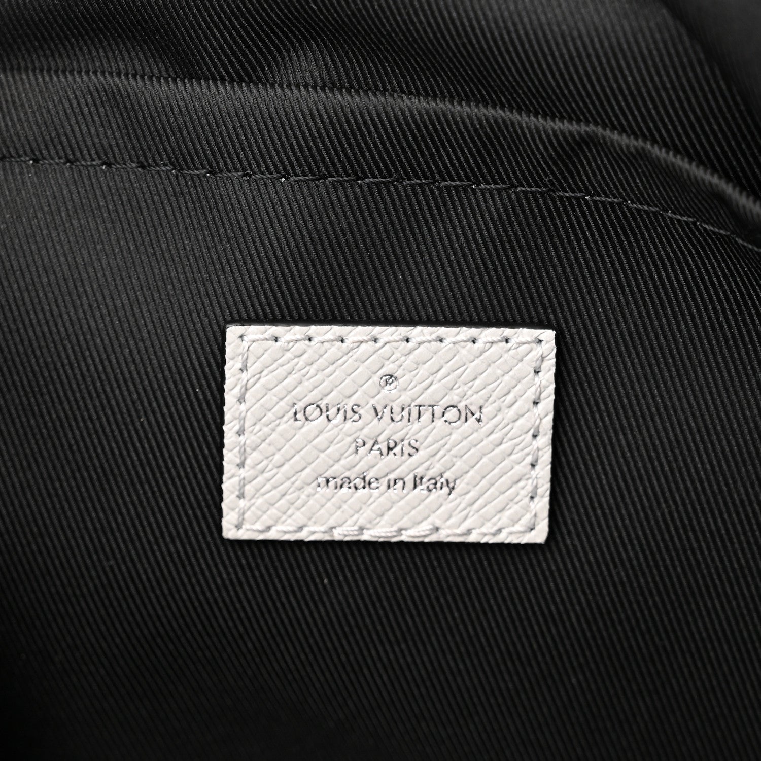 Louis Vuitton Taigarama Outdoor Messenger Antartica 6 of 10